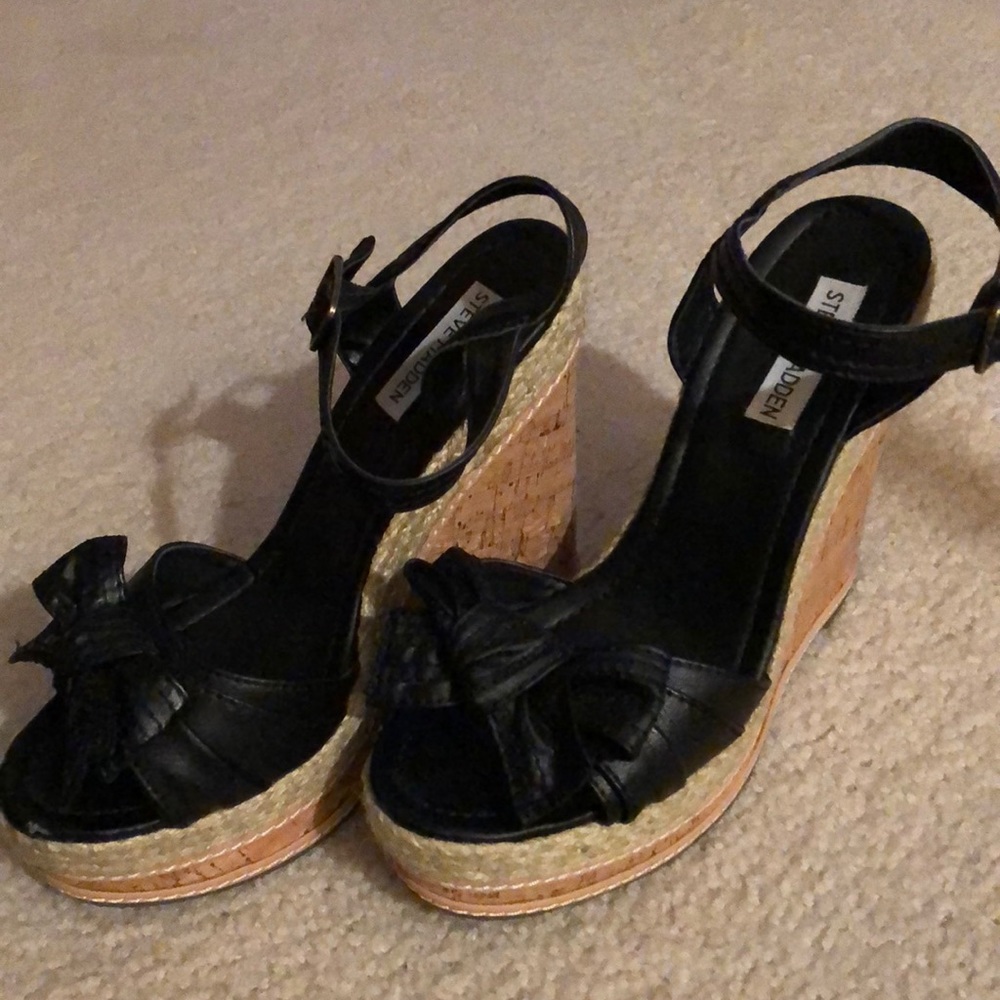 STEVE MADDEN BLACK BOW PLATFORM ESPADRILLES